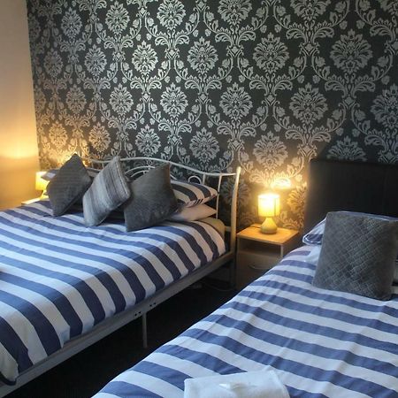 The Vale Apart Hotel Кингстън ъпон Хъл Екстериор снимка