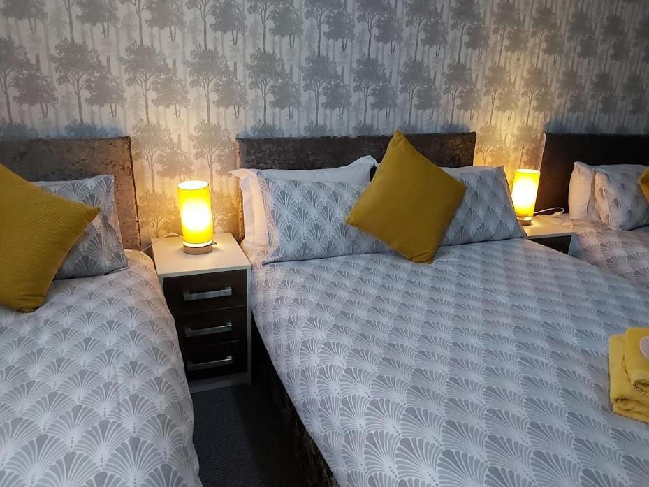 The Vale Apart Hotel Кингстън ъпон Хъл Екстериор снимка