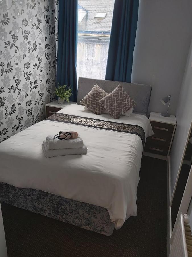 The Vale Apart Hotel Кингстън ъпон Хъл Екстериор снимка