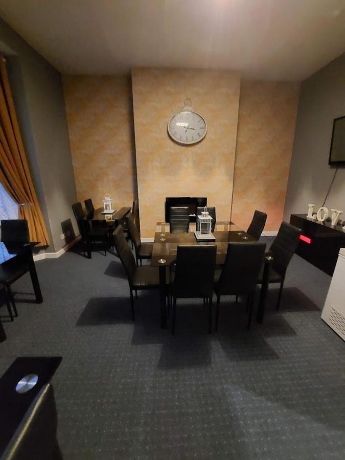 The Vale Apart Hotel Кингстън ъпон Хъл Екстериор снимка