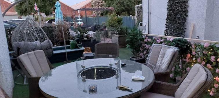 The Vale Apart Hotel Кингстън ъпон Хъл Екстериор снимка