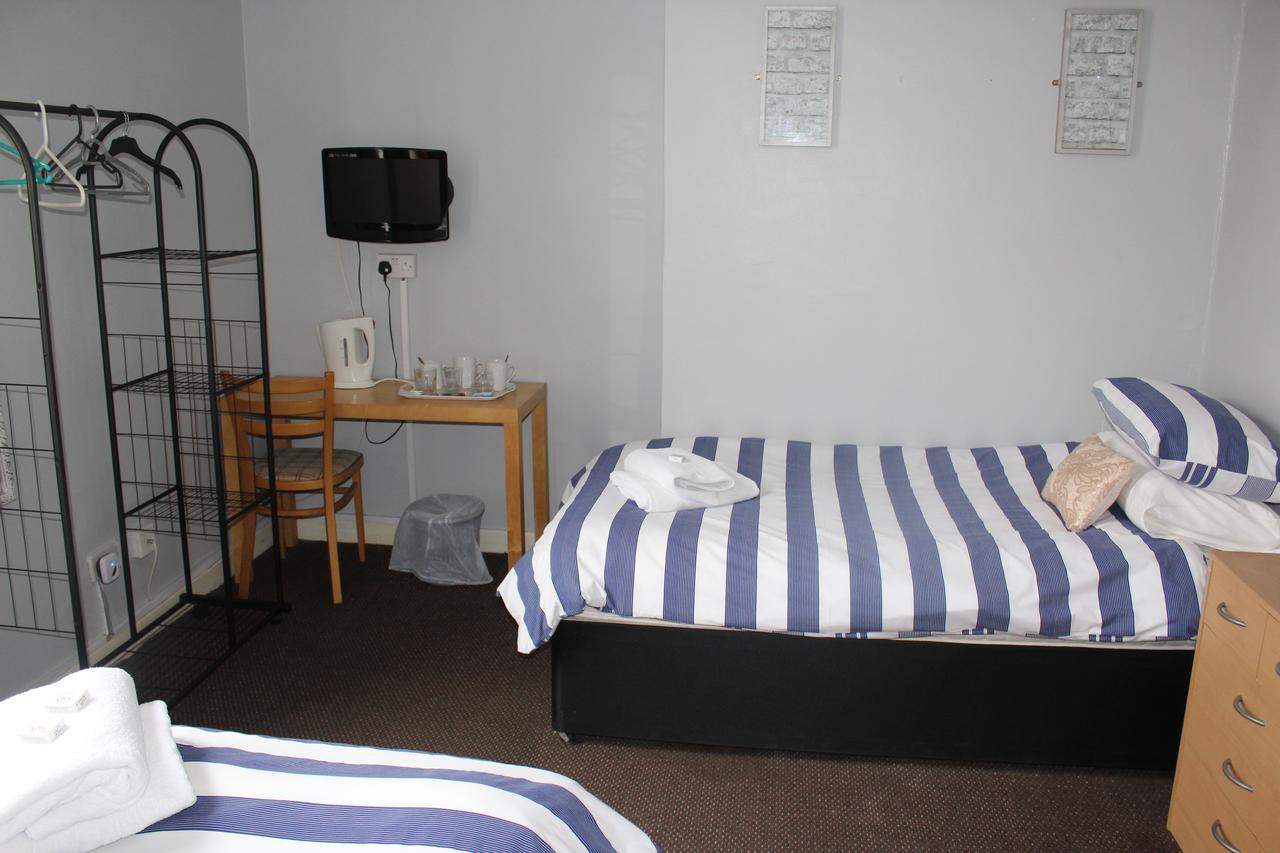 The Vale Apart Hotel Кингстън ъпон Хъл Екстериор снимка