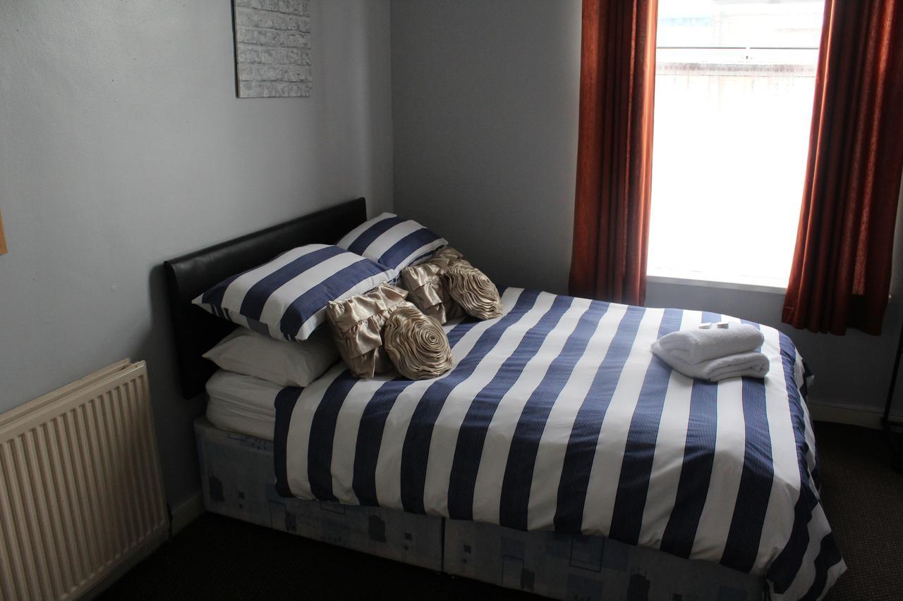 The Vale Apart Hotel Кингстън ъпон Хъл Екстериор снимка
