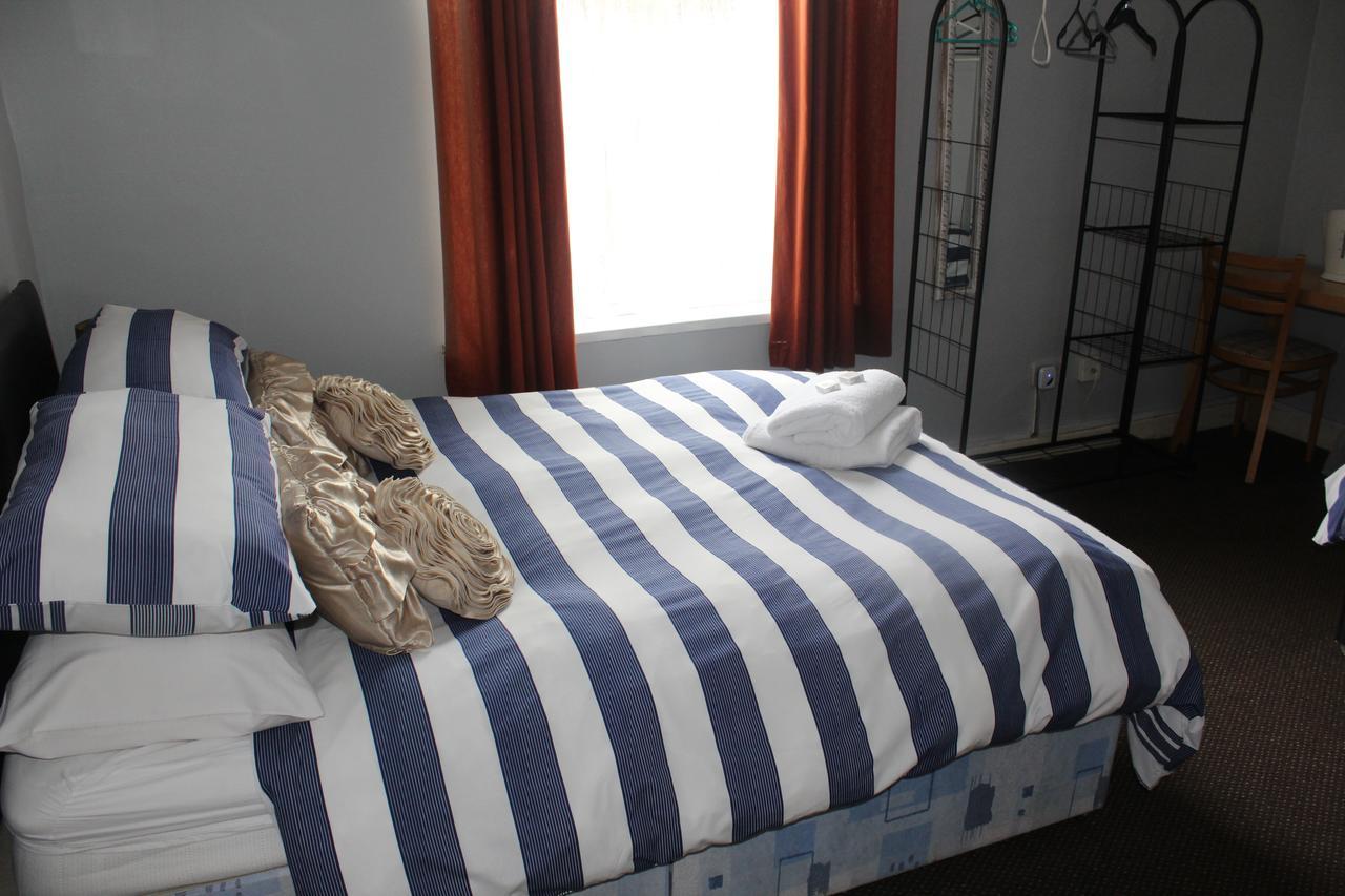 The Vale Apart Hotel Кингстън ъпон Хъл Екстериор снимка