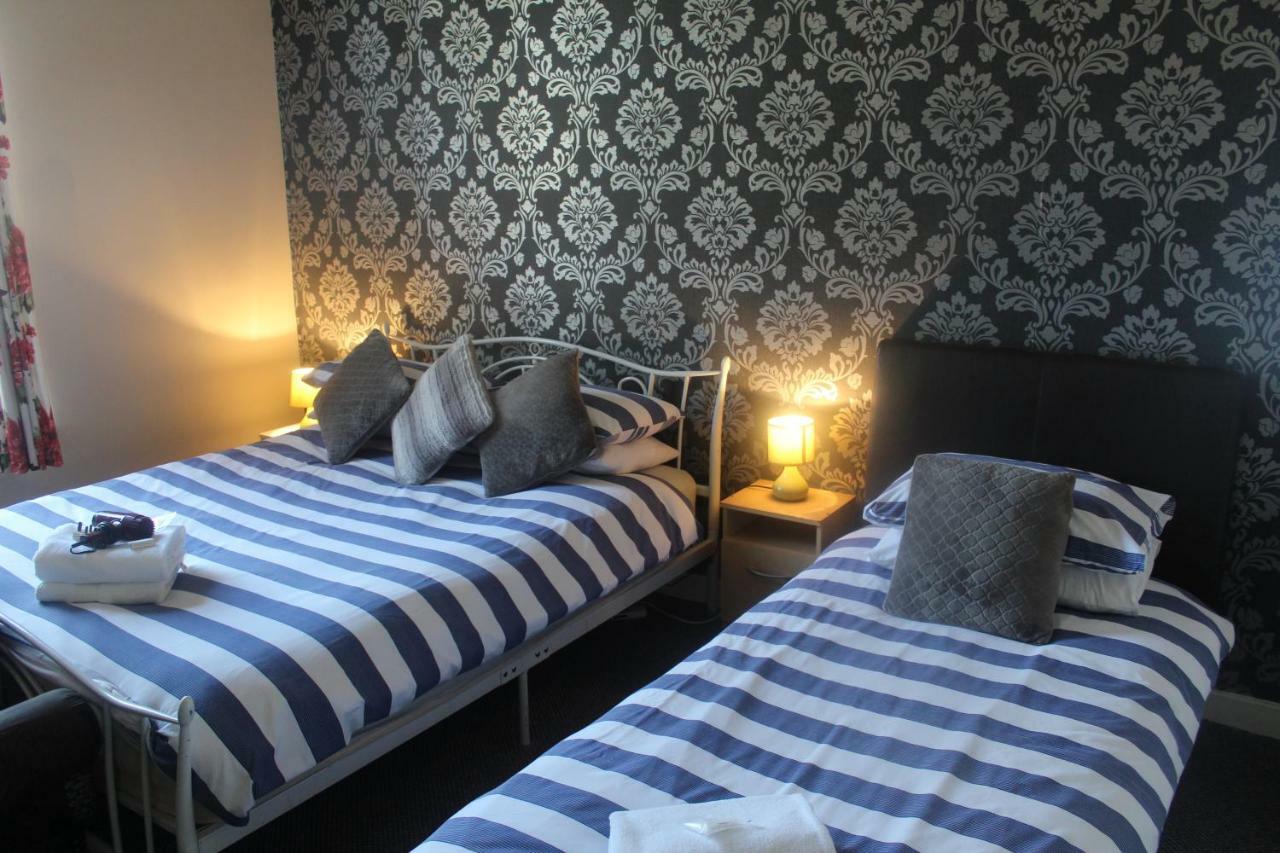 The Vale Apart Hotel Кингстън ъпон Хъл Екстериор снимка