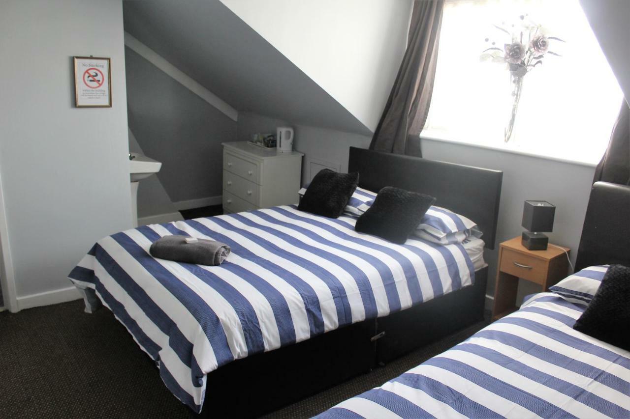 The Vale Apart Hotel Кингстън ъпон Хъл Екстериор снимка